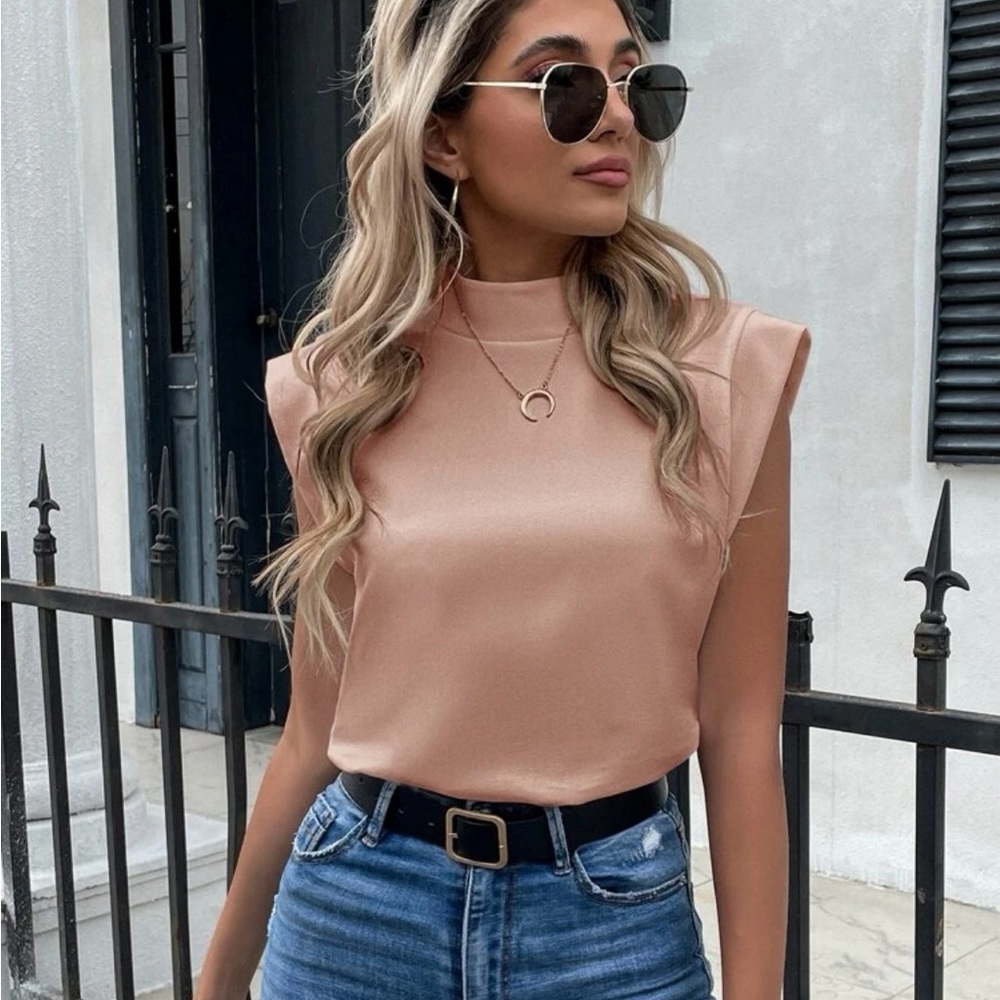 Dusty Pink, L